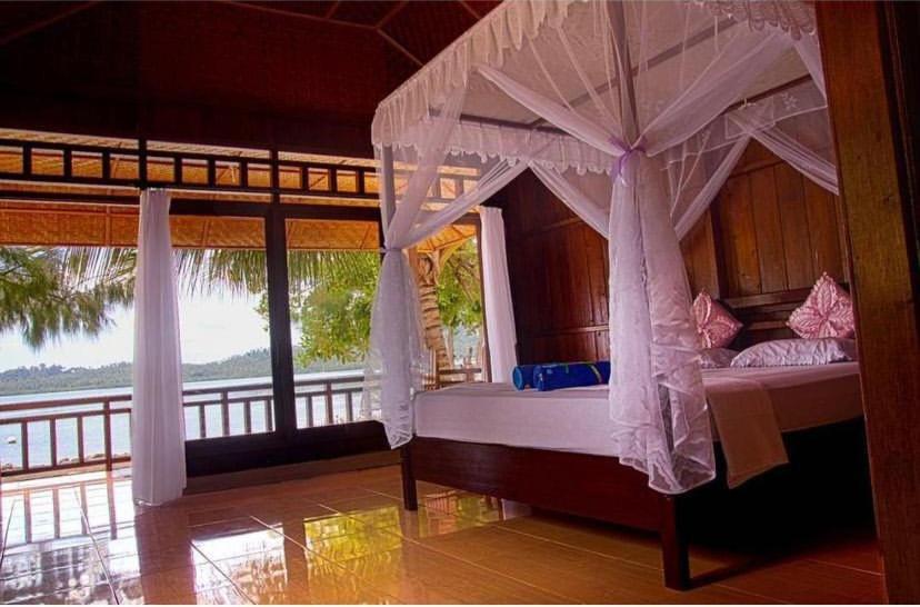 Bolilanga Island Resort - Togean Island Angkayo Kültér fotó