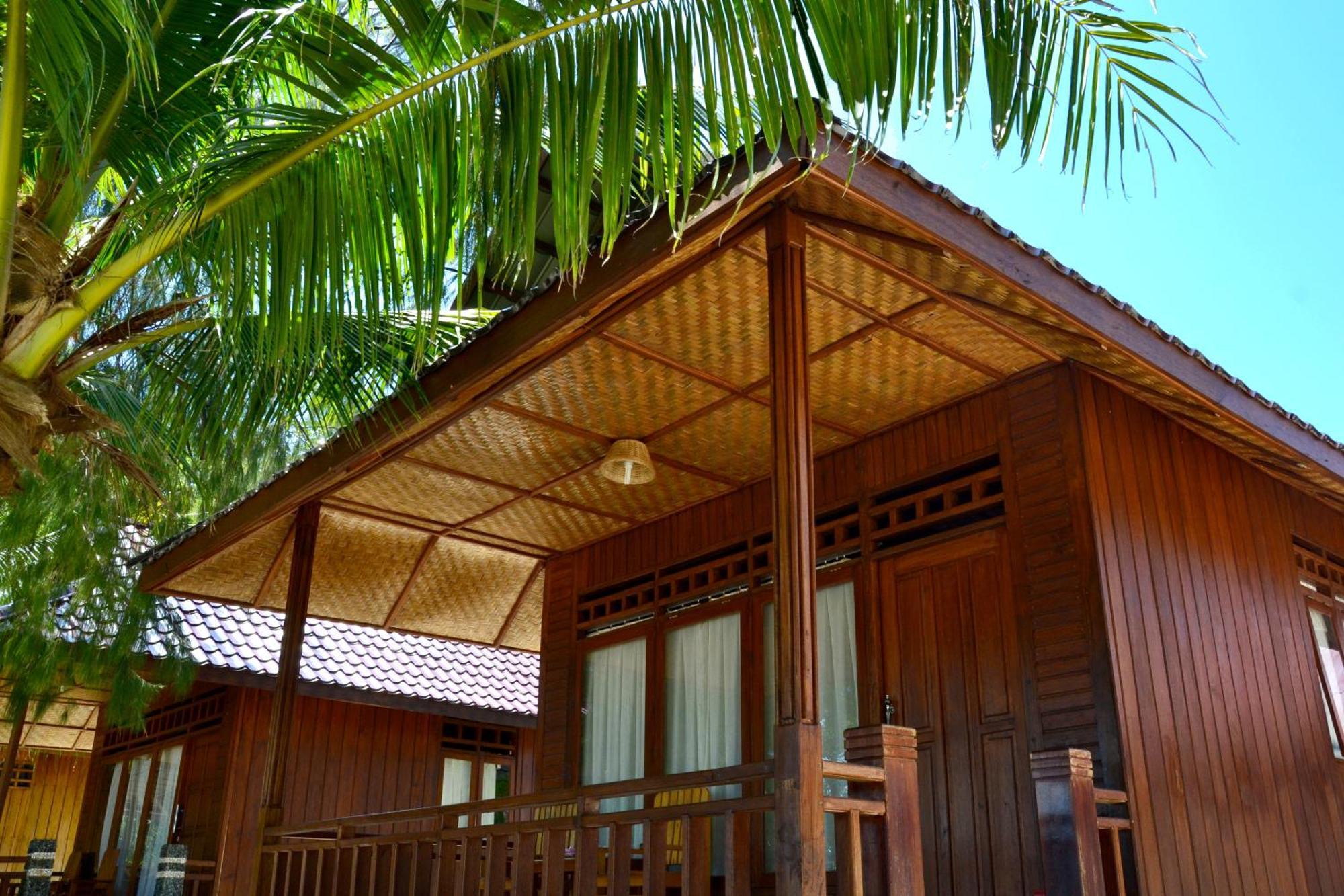 Bolilanga Island Resort - Togean Island Angkayo Kültér fotó