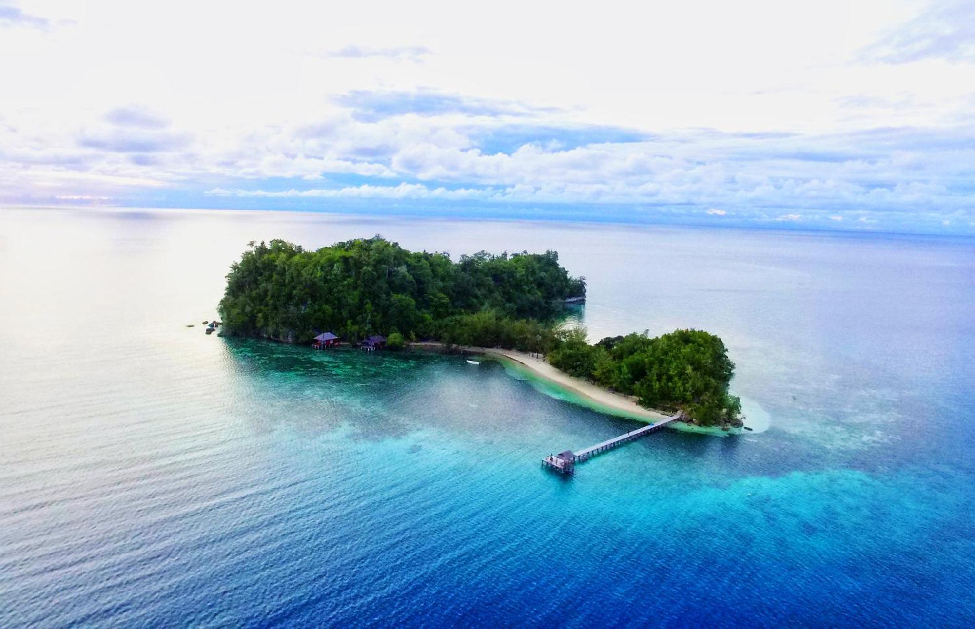 Bolilanga Island Resort - Togean Island Angkayo Kültér fotó